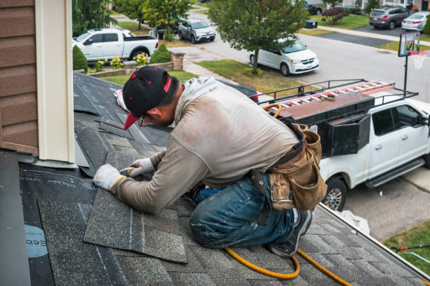 Professional Emergency Roof Repair technician working in Marlow, NH